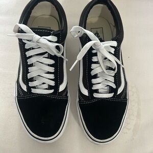 Vans Black and White Women's Sneakers, size 8